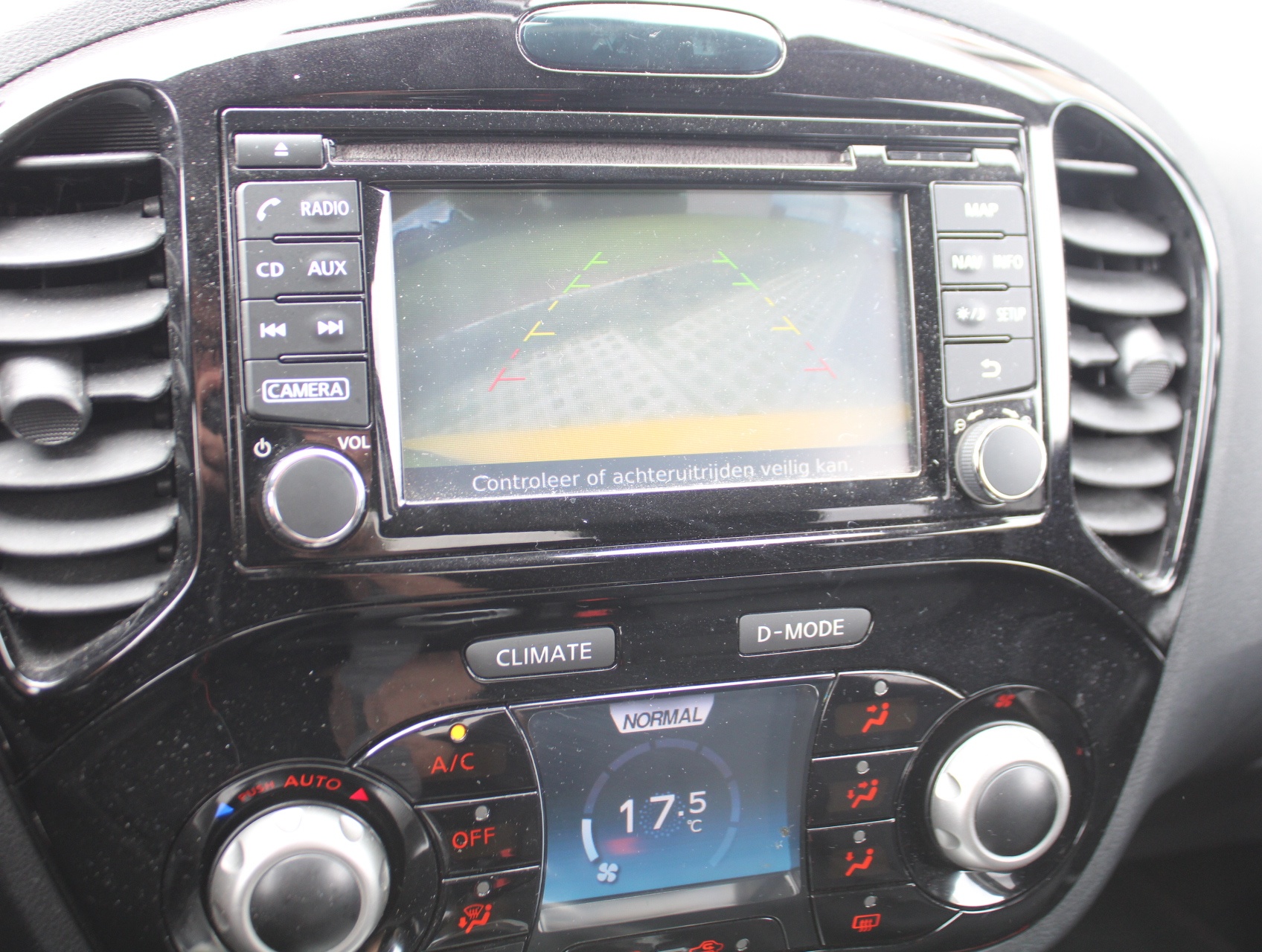 Nissan Juke Acenta Black Edition DIG-T 115