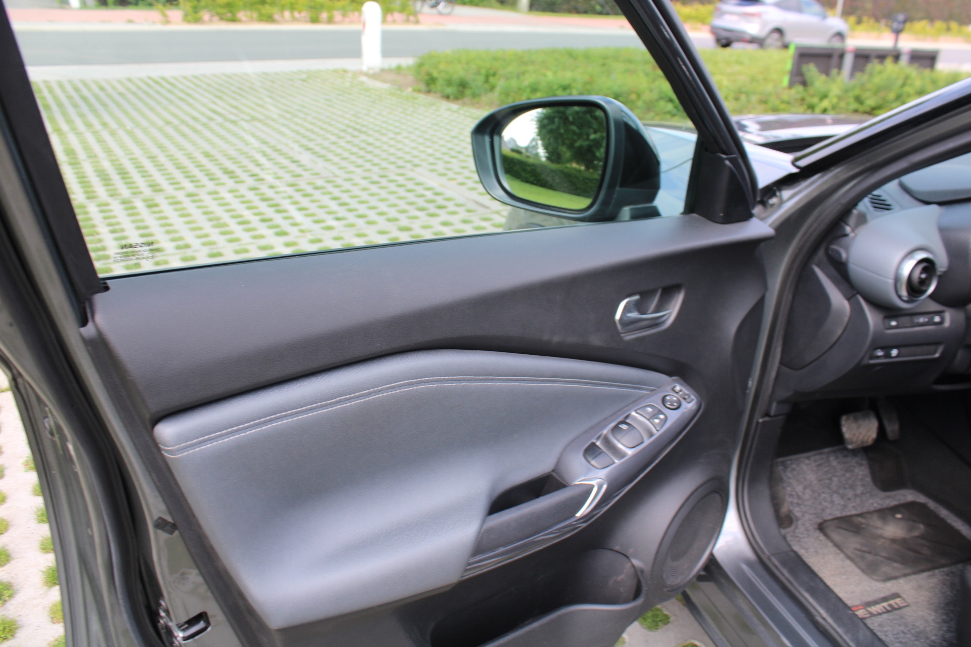 Nissan Juke Enigma Plus 114 DIG-T DCT (Automaat)