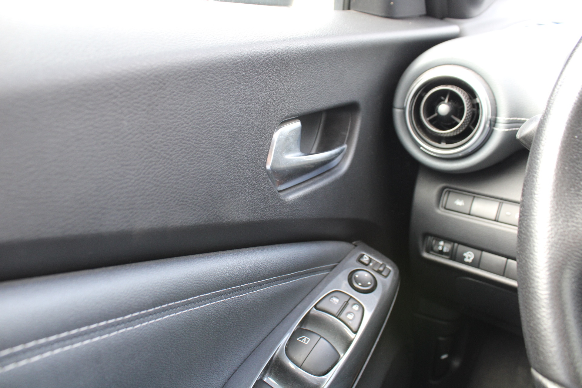 Nissan Juke Enigma Plus 114 DIG-T DCT (Automaat)