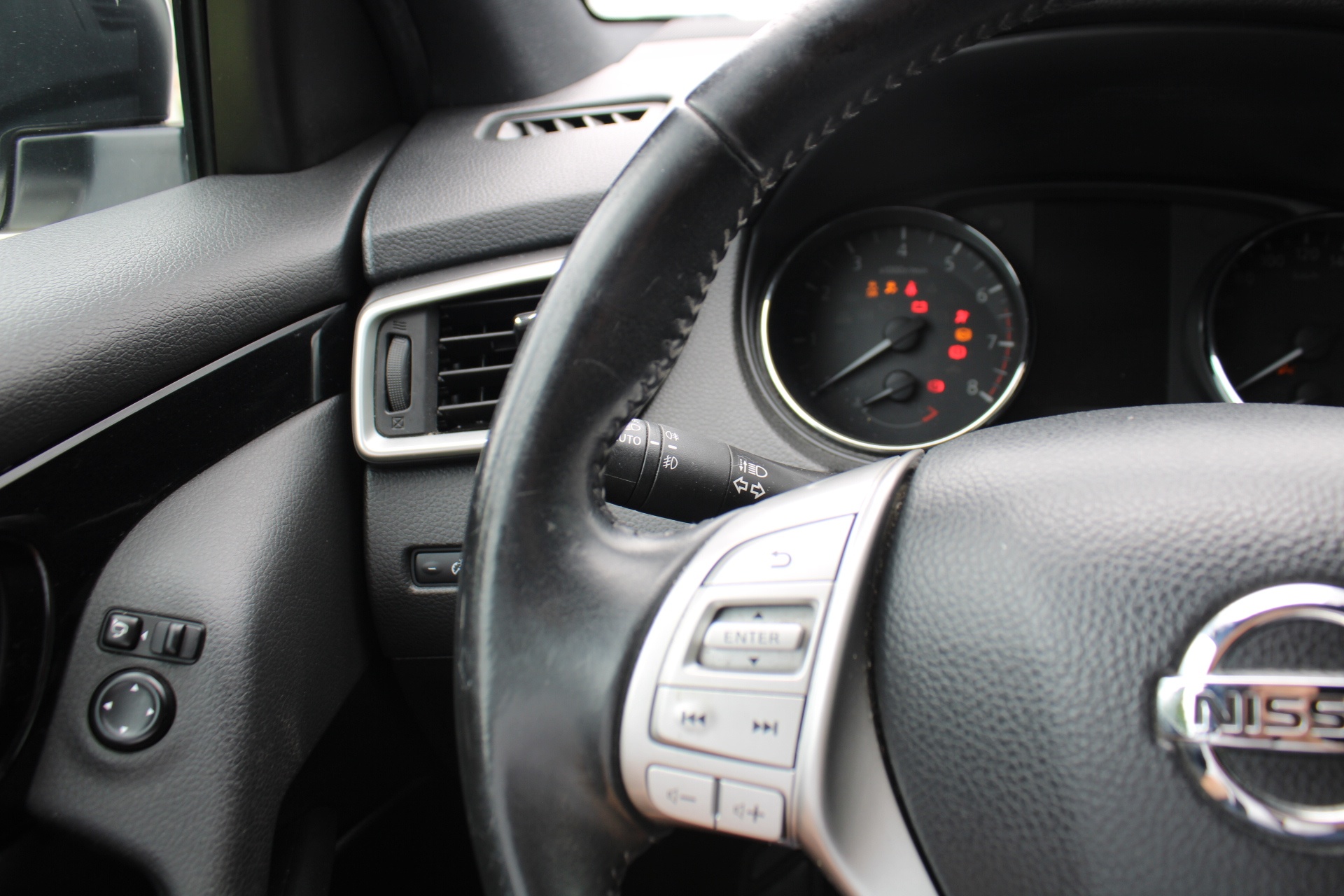 Nissan QASHQAI N-Connecta 115pk  DIG-T + Vision Pack