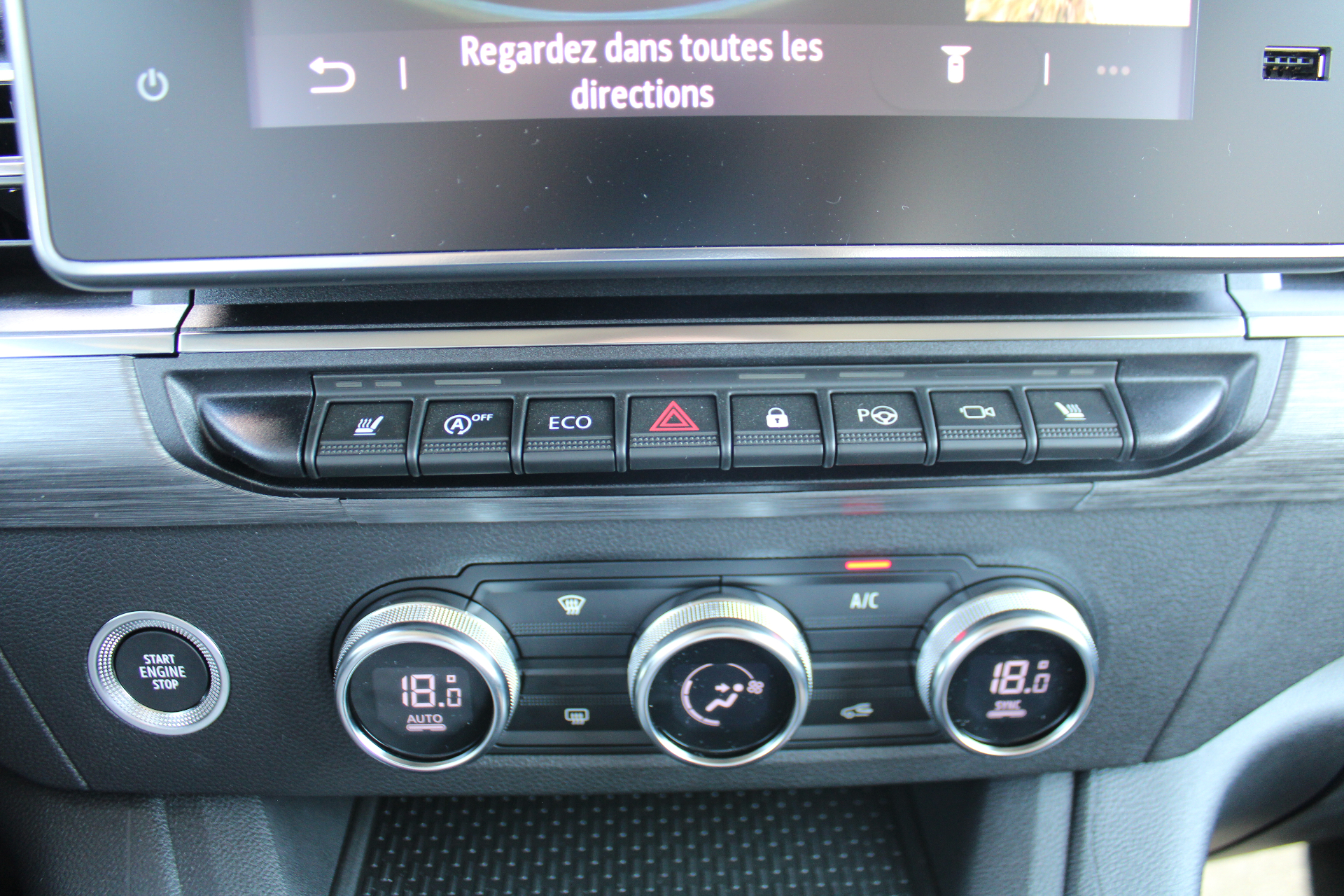 Nissan Townstar COMBI L2H1 TEKNA (Automaat) – 7 Zitplaatsen