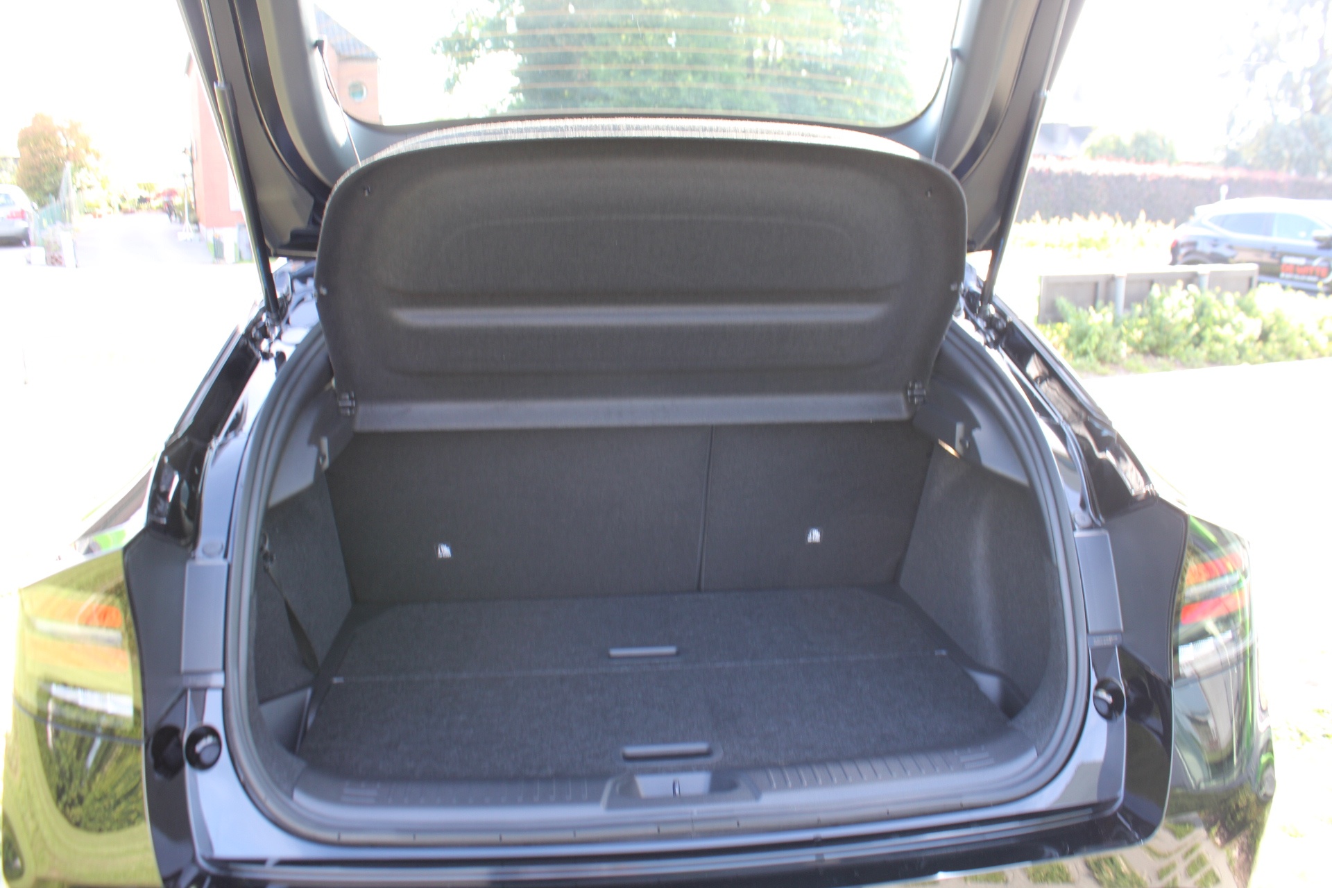 Nissan Leaf 52KWh ENGAGE PLUS