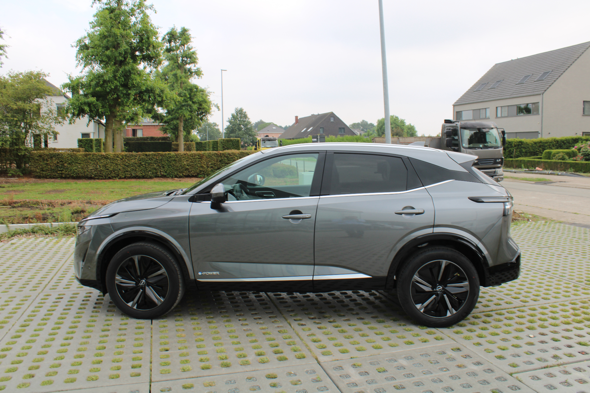 Nissan QASHQAI e-Power Tekna + Glass Roof + Cold Pack