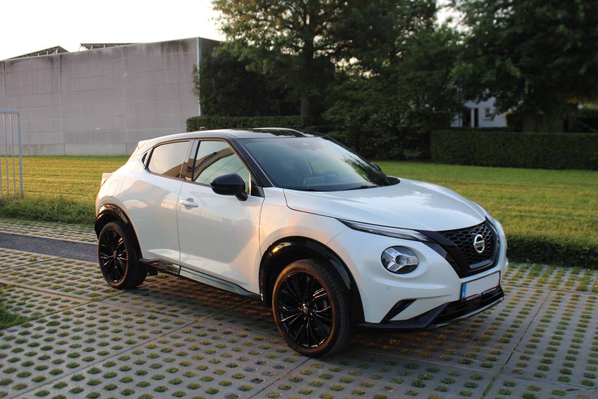 Nissan Juke Black Edition 114 DIG-T DCT (Automaat)