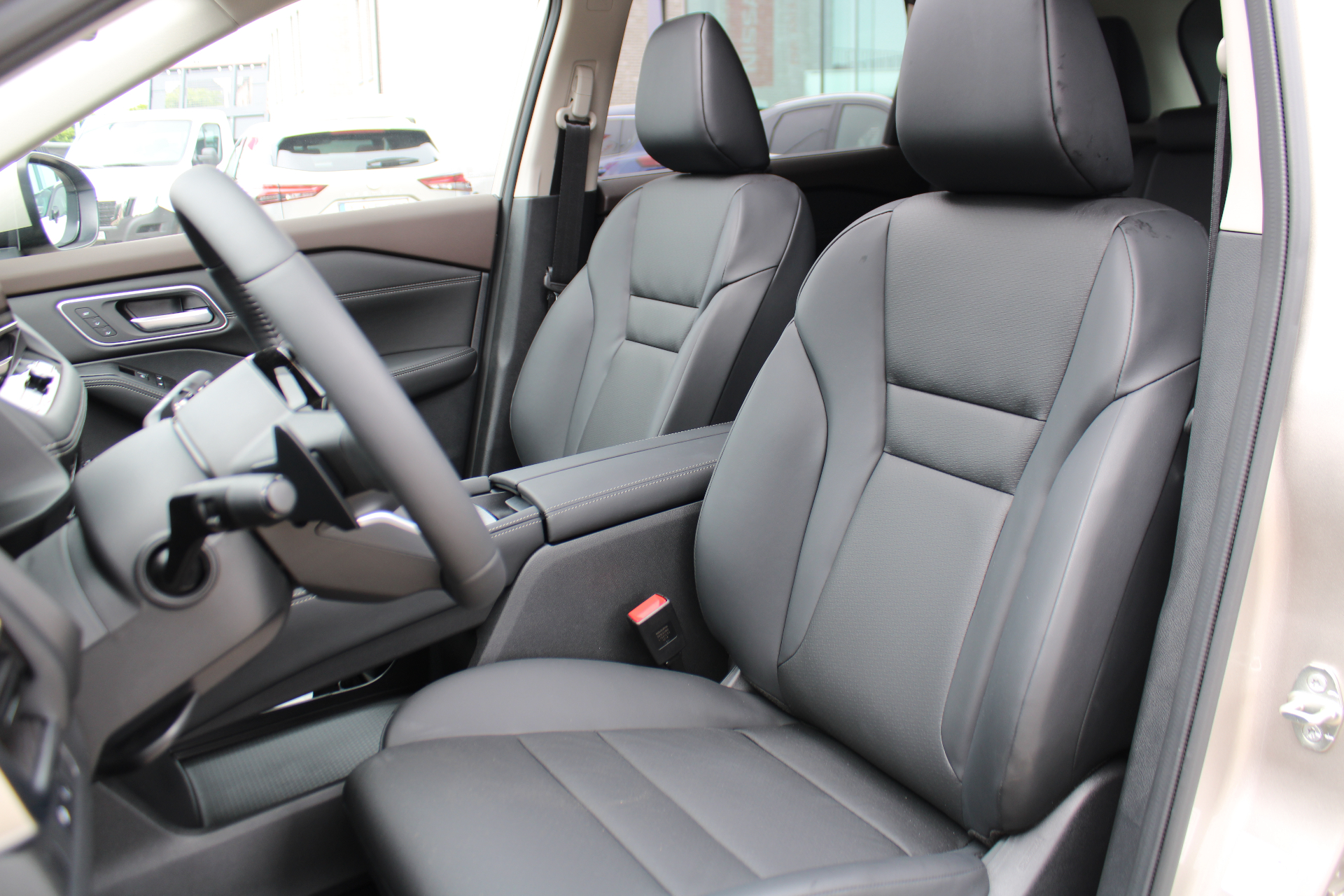 Nissan X-Trail e-FORCE Tekna Plus 4WD + 7 Zitplaatsen