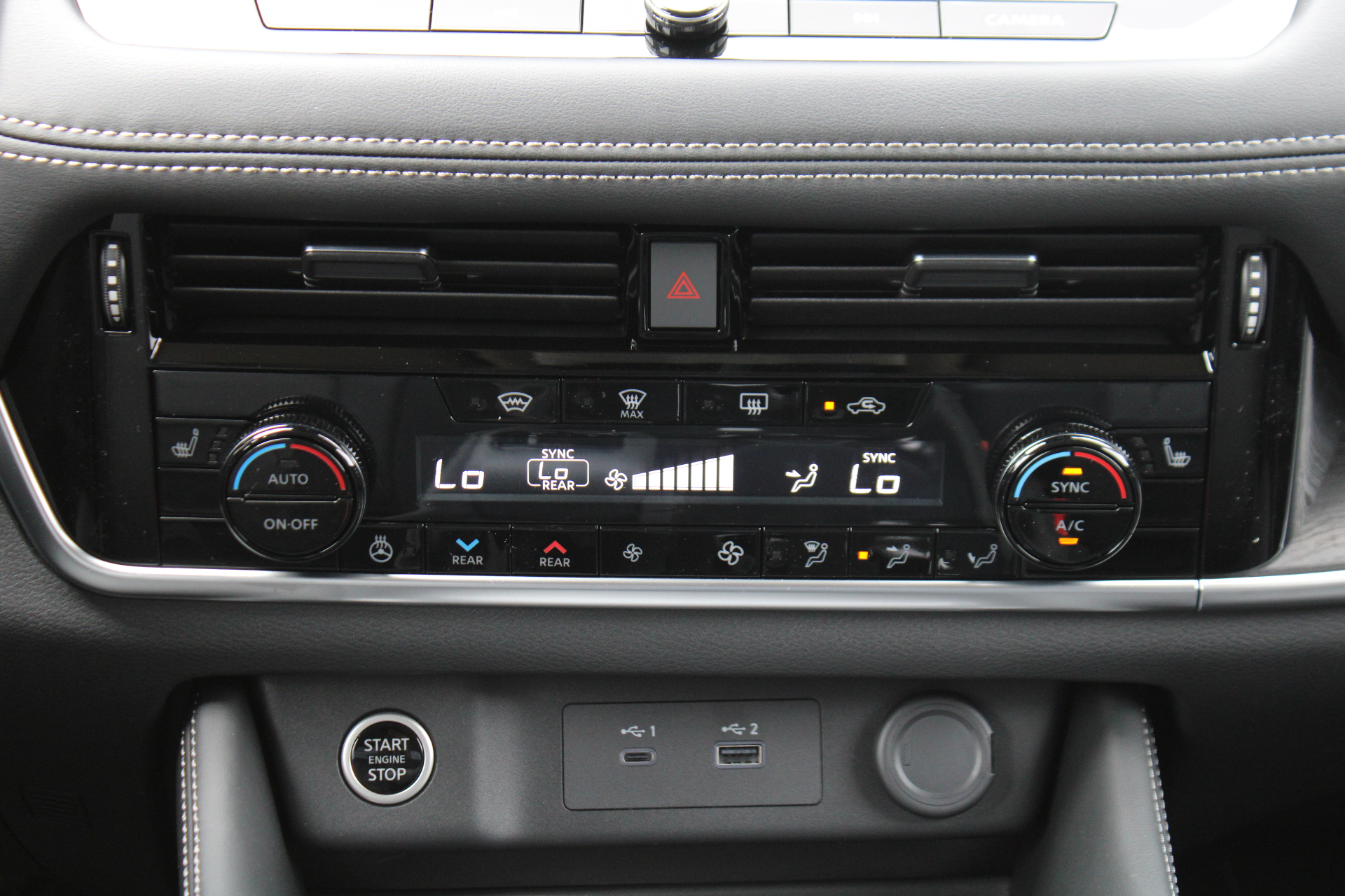 Nissan X-Trail e-FORCE Tekna Plus 4WD + 7 Zitplaatsen